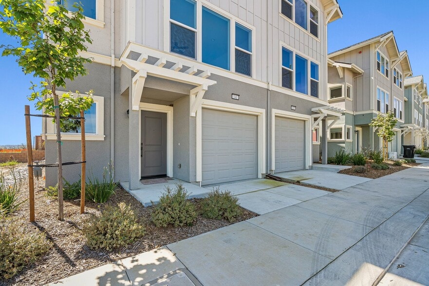 141 Skyline Vista Way, Watsonville, CA à vendre - Photo du bâtiment - Image 2 de 31