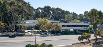 La Jolla Corporate Center - Services immobiliers commerciaux