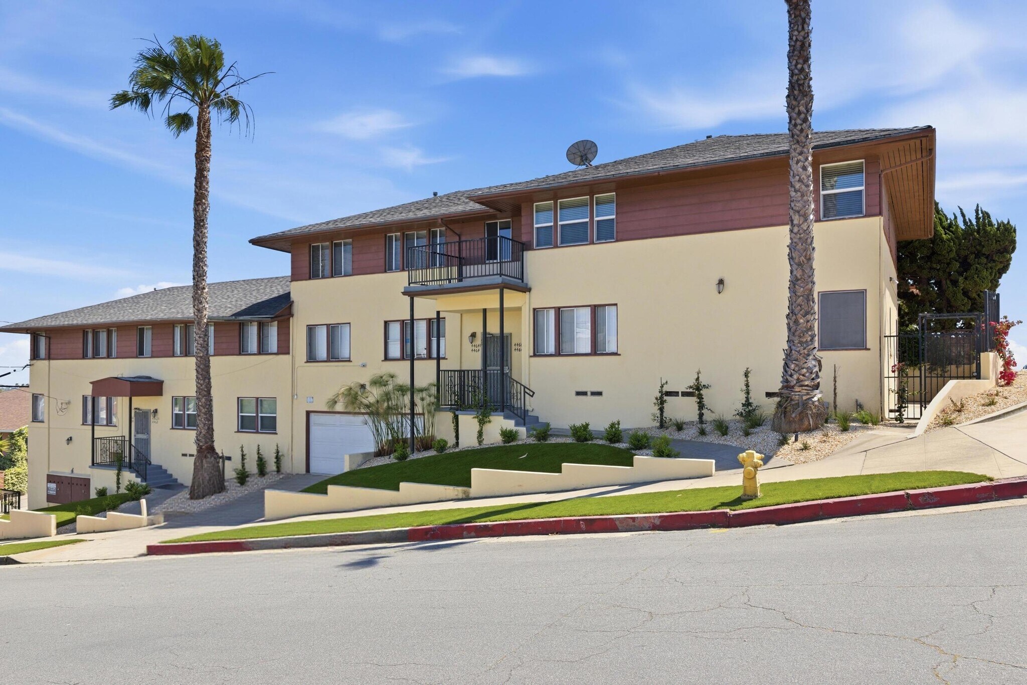 4462 W 59th St, Los Angeles, CA à vendre Photo principale- Image 1 de 22