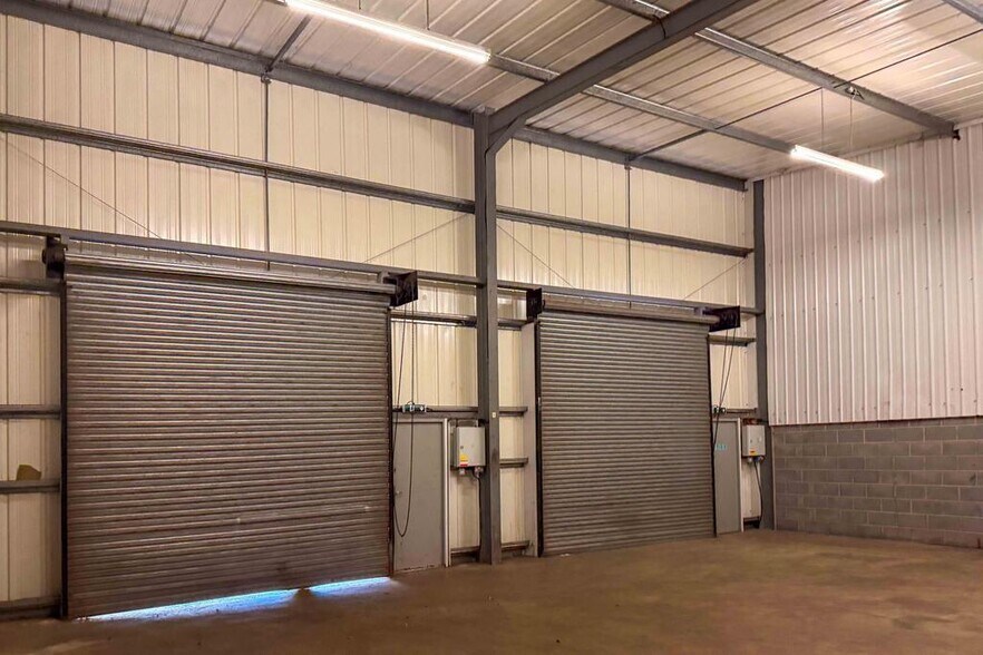 Riverside Industrial Estate, Boston à louer - Photo du bâtiment - Image 3 de 5