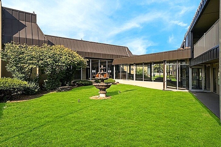 2545 N 5th Street Hwy, Reading, PA à vendre - Photo du bâtiment - Image 3 de 11