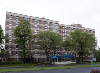 Plus de détails pour 2330 Carling Ave, Ottawa, ON - Soins de santé à vendre