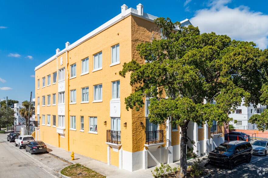 440 SW 5th Ave, Miami, FL à vendre - Photo du bâtiment - Image 1 de 13
