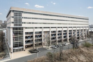 Plus de détails pour 5901 West Side Ave, North Bergen, NJ - Bureau à louer