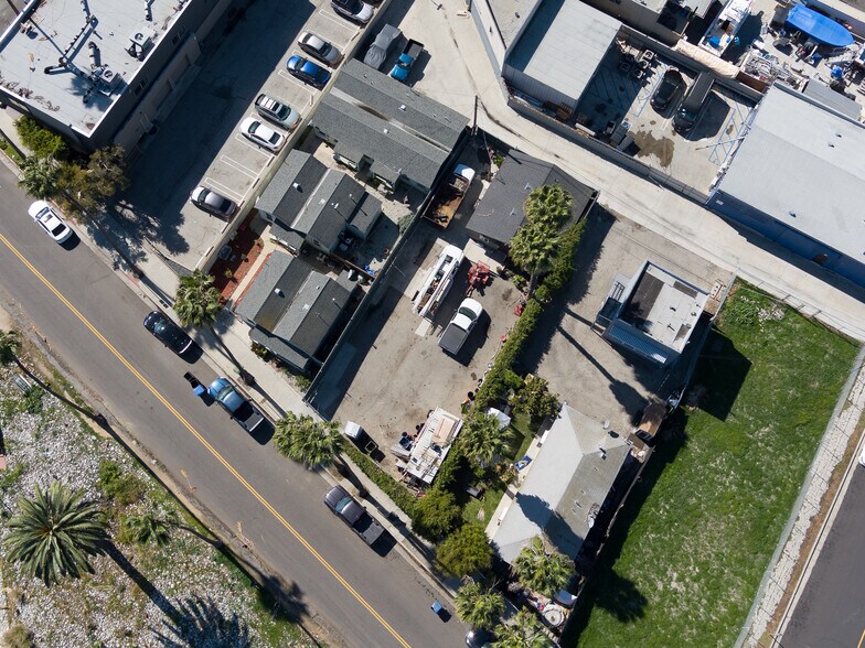 2019 S Crescent Ave, San Pedro, CA à vendre - Photo du bâtiment - Image 3 de 29