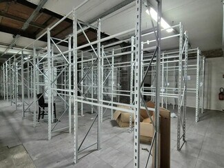 Plus de détails pour Commerce de détail à vendre