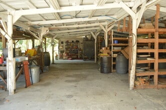 165 Porsche Ln, Crawfordville, FL for sale Interior Photo- Image 1 of 9