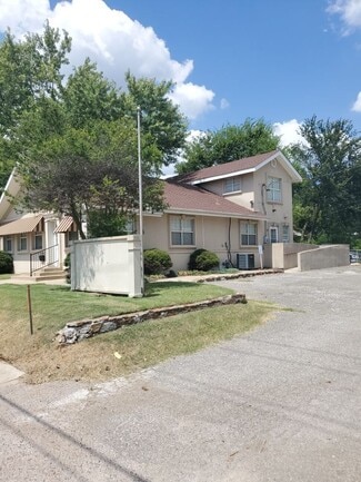 More details for 318 W Highland St, Shawnee, OK - Office for Lease
