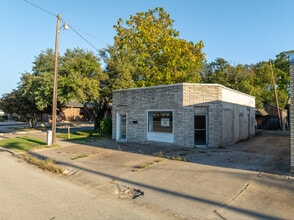 231 E Elm St, Hillsboro, TX for lease Interior Photo- Image 2 of 31