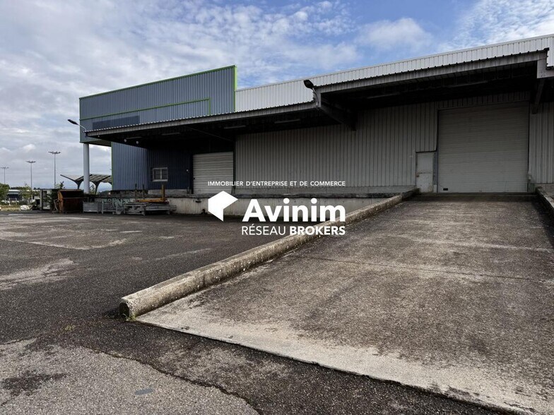 Industrial in Carpentras for lease - Building Photo - Image 3 of 4