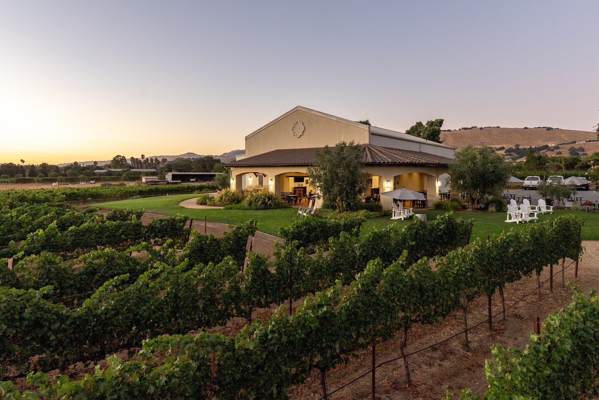 2143 Buena Vista Ave, Gilroy, CA à vendre Photo principale- Image 1 de 14