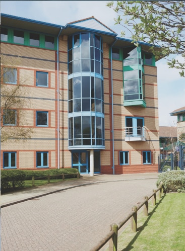 Waterfront Way, Brierley Hill à louer - Photo du bâtiment - Image 3 de 6