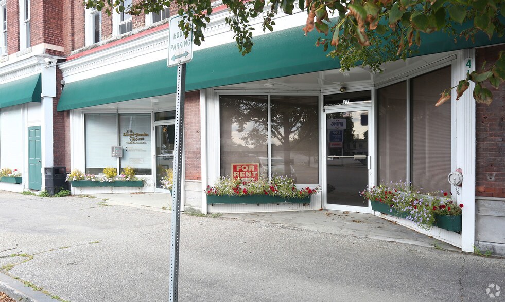 43 Main St, Fair Haven, VT à vendre - Photo du bâtiment - Image 2 de 3