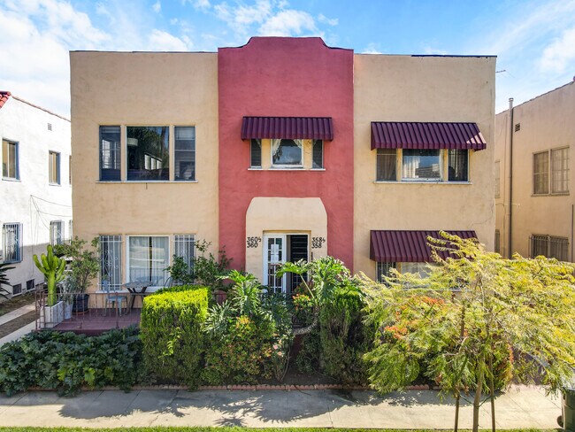 Plus de détails pour 358 N Ogden Dr, Los Angeles, CA - Multi-résidentiel à vendre