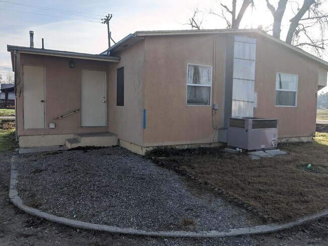 Plus de détails pour 7047 Norman Rd, Princeton, CA - Multi-résidentiel à vendre