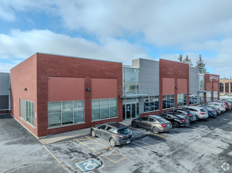 42 Arrow Rd, Guelph, ON for lease - Primary Photo - Image 1 of 5