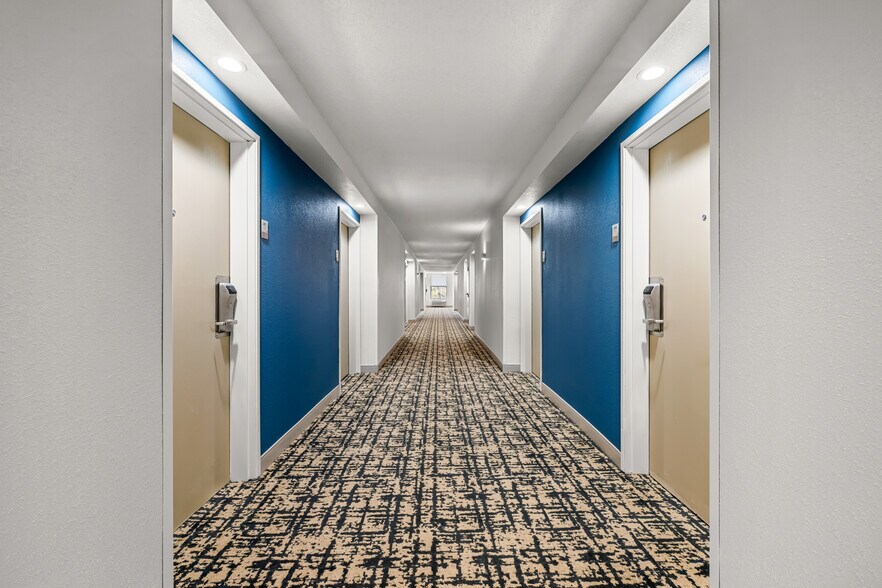 1202 Liberty Rd, High Point, NC à vendre - Photo du bâtiment - Image 3 de 25