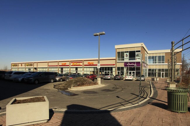 Plus de détails pour 20 Gibson Dr, Markham, ON - Commerce de détail à vendre