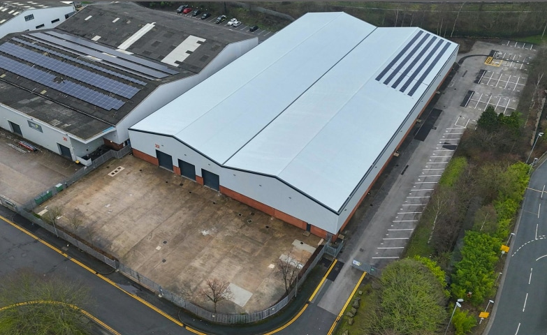 Millshaw Park Ln, Leeds à louer Photo du bâtiment- Image 1 de 3