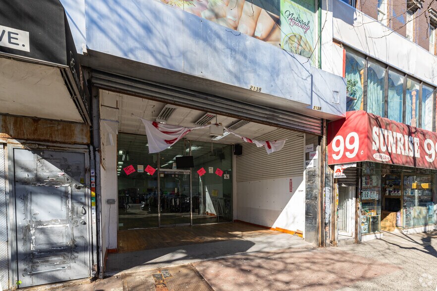 2138 Third Ave, New York, NY à louer - Photo du bâtiment - Image 2 de 3