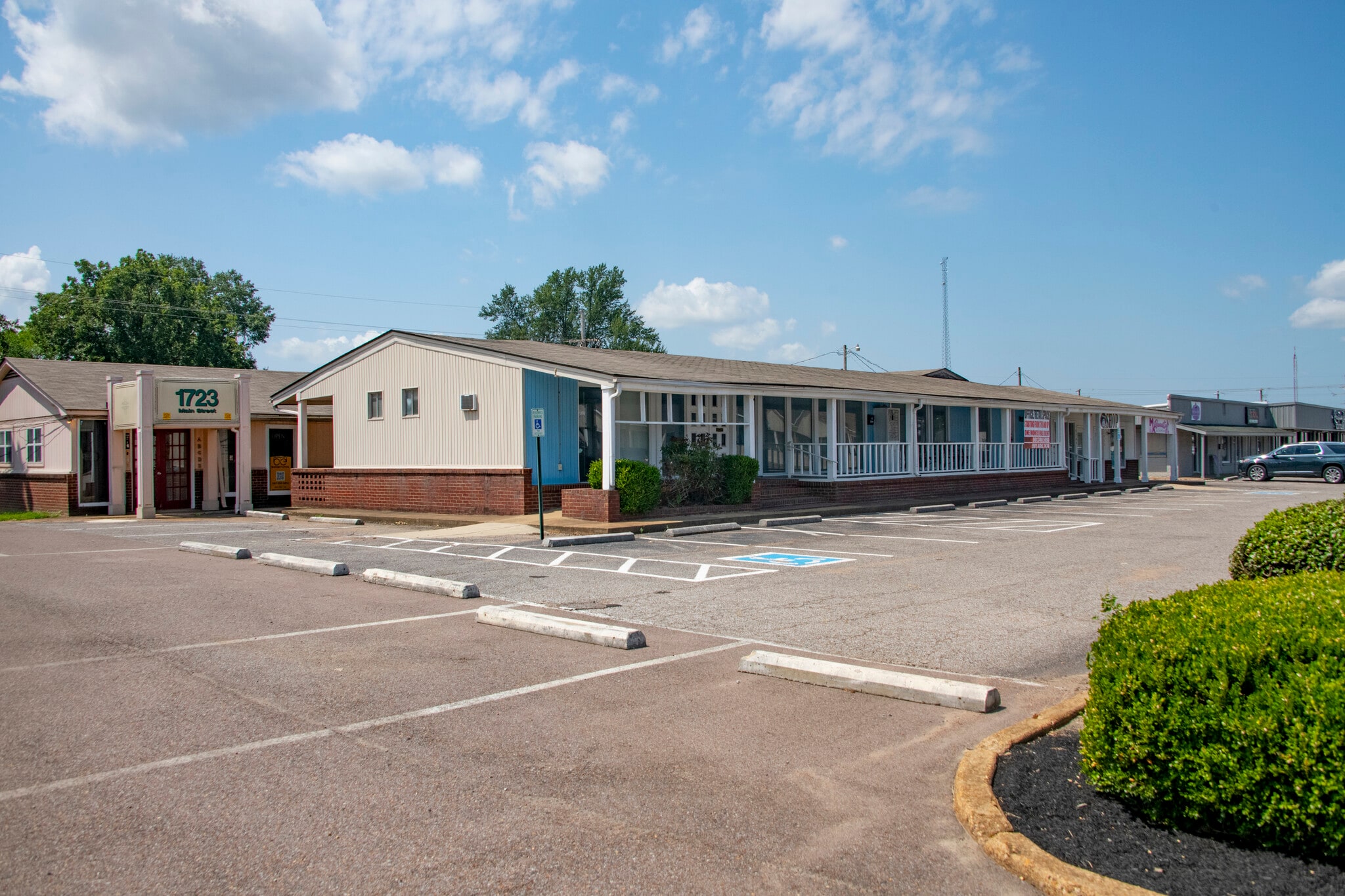 1723-1755 Main St, Southaven, MS for sale Building Photo- Image 1 of 18