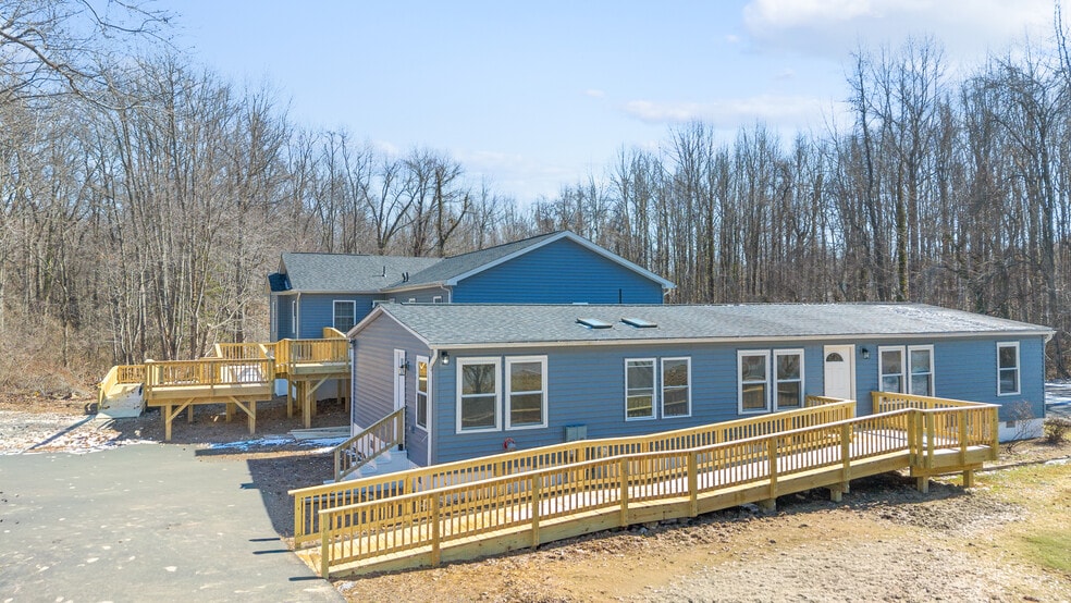 1349 Yorktown Rd, Annapolis, MD for sale - Building Photo - Image 2 of 36