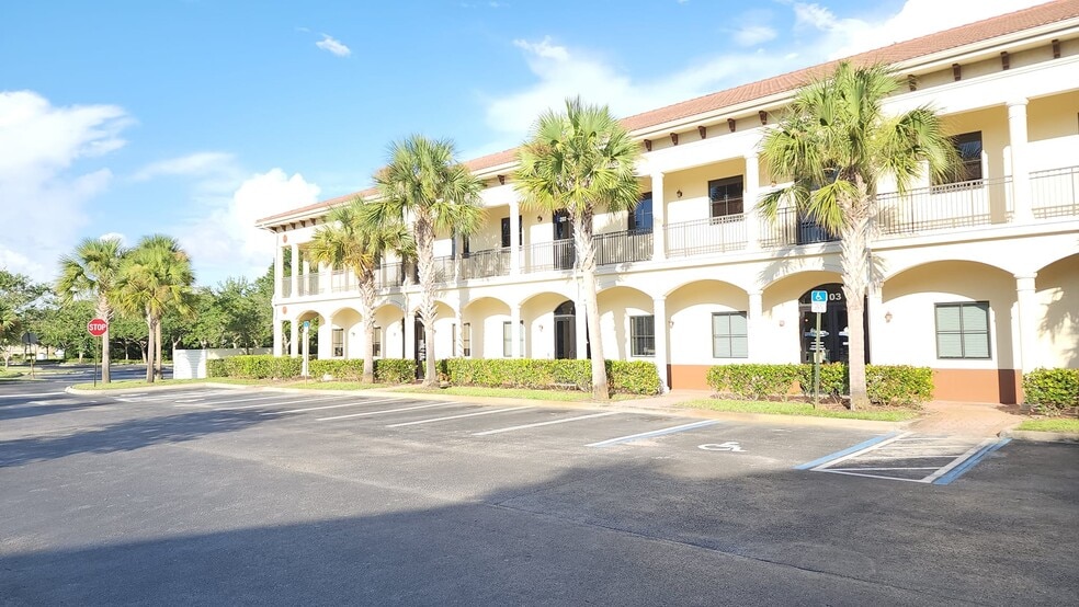 1400 Hillmoor Dr, Port Saint Lucie, FL for sale - Building Photo - Image 2 of 21