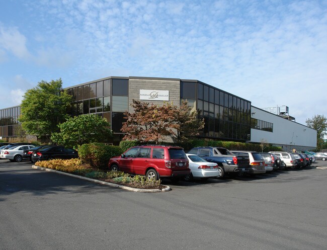 More details for 100-110 Midland Ave, Port Chester, NY - Industrial for Lease
