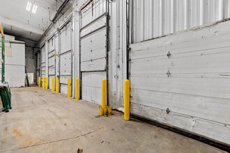 4206 Mercantile Ave, Naples, FL for sale Interior Photo- Image 2 of 8