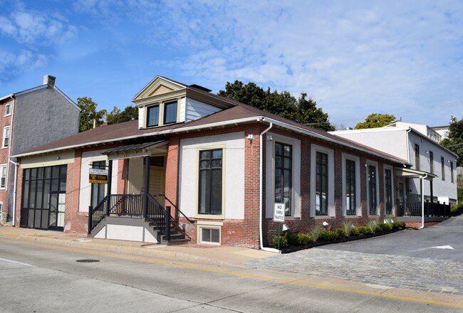 More details for 239 E Market St, West Chester, PA - Office for Lease