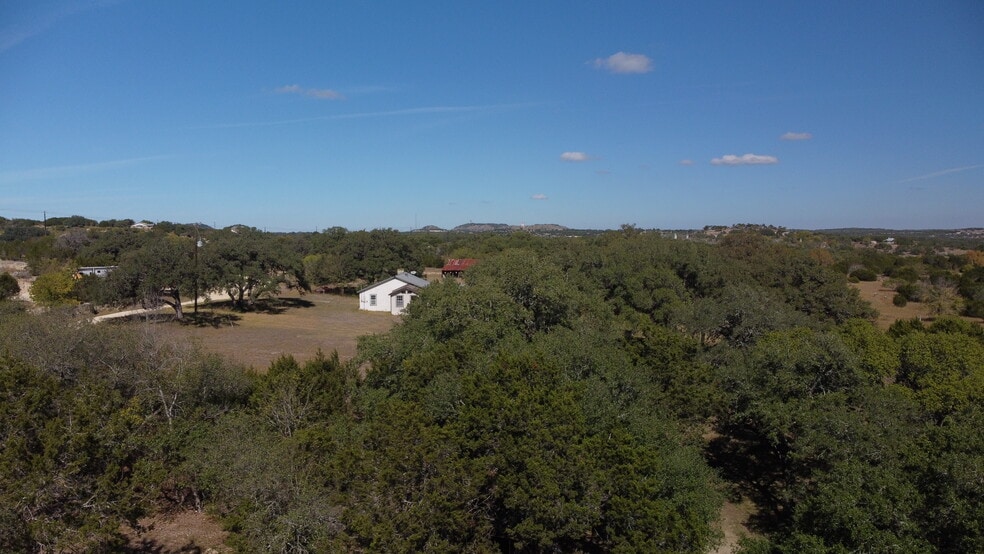 8170 N US Highway 281, Blanco, TX for sale - Building Photo - Image 2 of 12