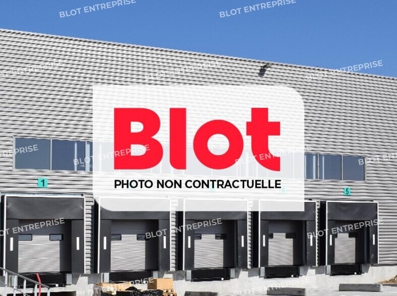 Local d'activités dans Lorient à vendre - Photo du bâtiment - Image 1 de 2