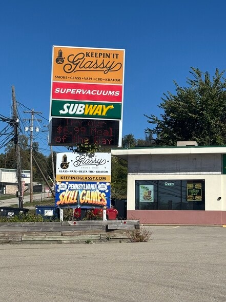 502 Washington Rd, Washington, PA for lease - Building Photo - Image 2 of 5