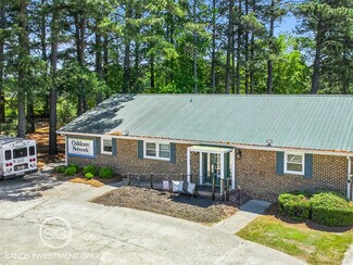 Plus de détails pour 1201 S Pollock St, Selma, NC - Commerce de détail à vendre