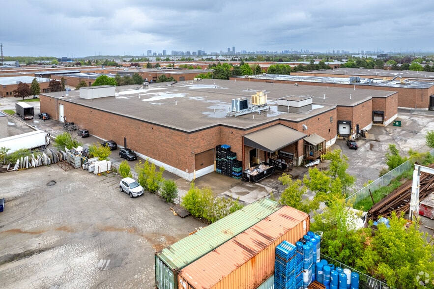 120 Spinnaker Way, Concord, ON for lease - Building Photo - Image 2 of 2