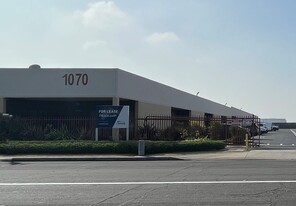 1070 E Dominguez St, Carson CA - Entrepôt