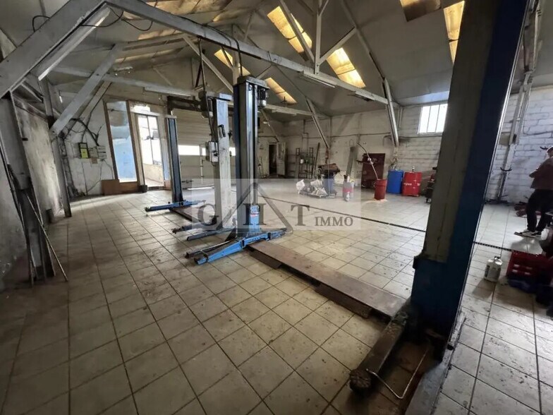 Bureau dans Palaiseau à louer - Photo du bâtiment - Image 3 de 4