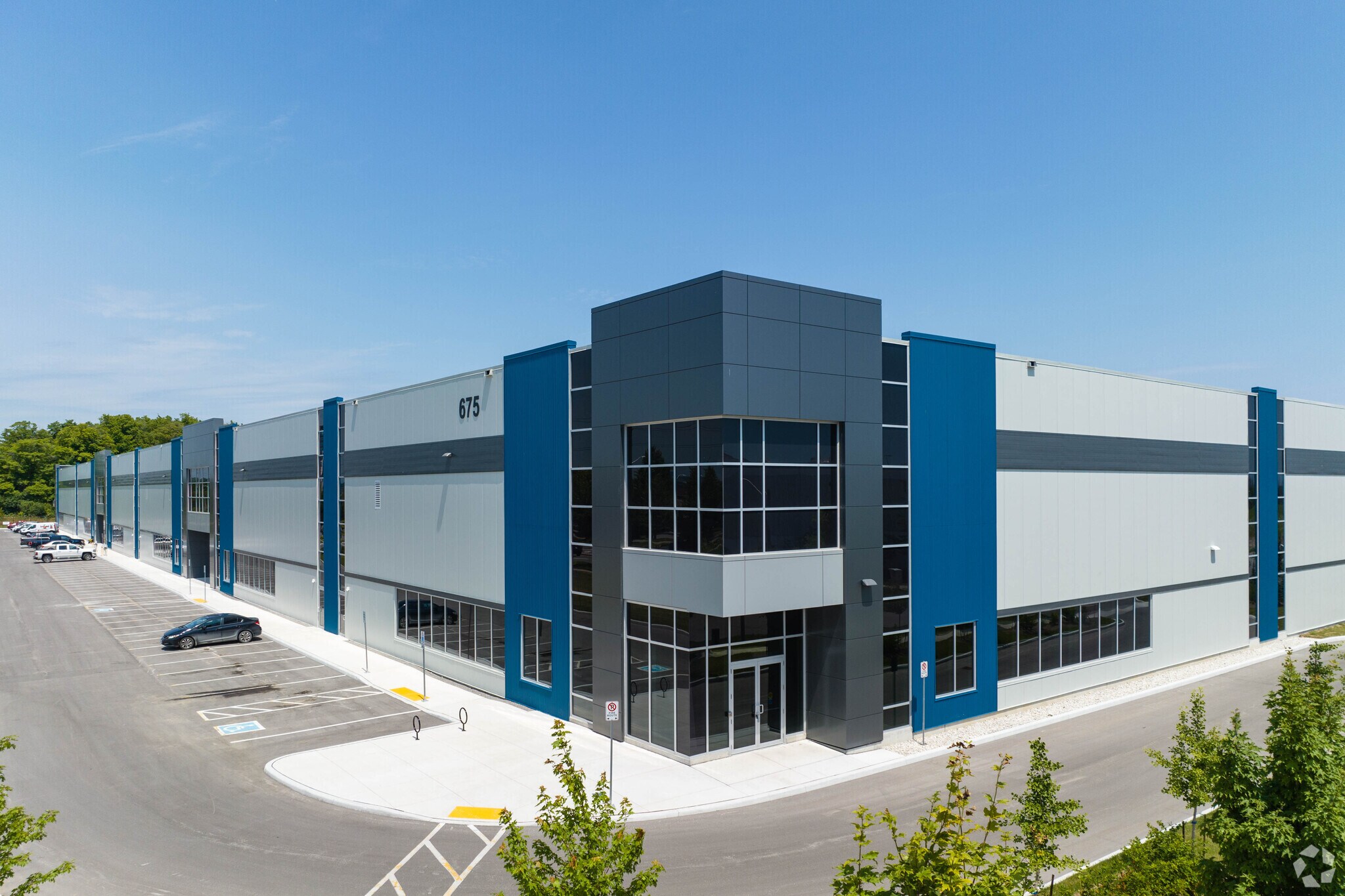 675 Harwood Av N, Ajax, ON à vendre Photo principale- Image 1 de 1