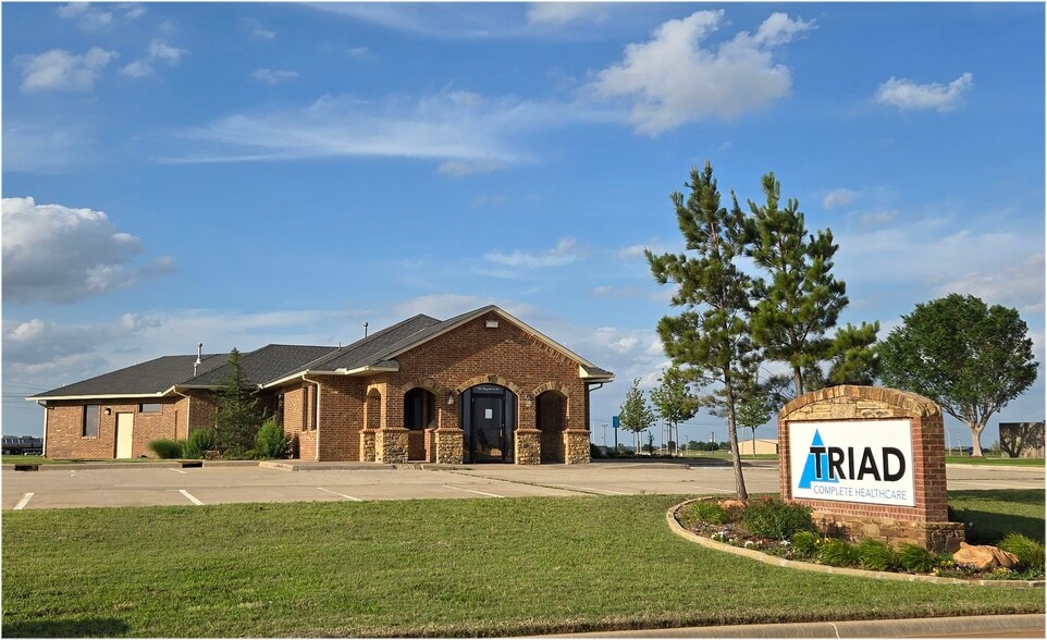 1001 Hospital Cir, Kingfisher, OK à vendre - Photo du bâtiment - Image 1 de 7