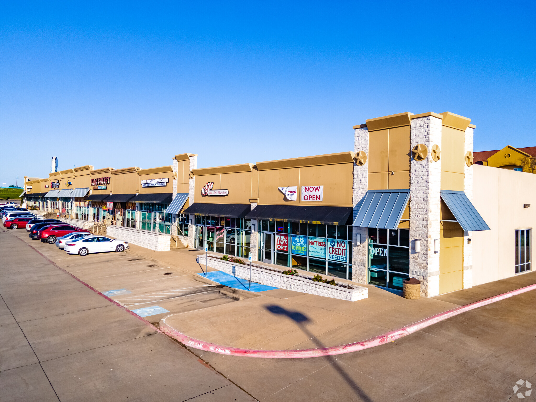 2916 N US Highway 75, Sherman, TX for sale Primary Photo- Image 1 of 1