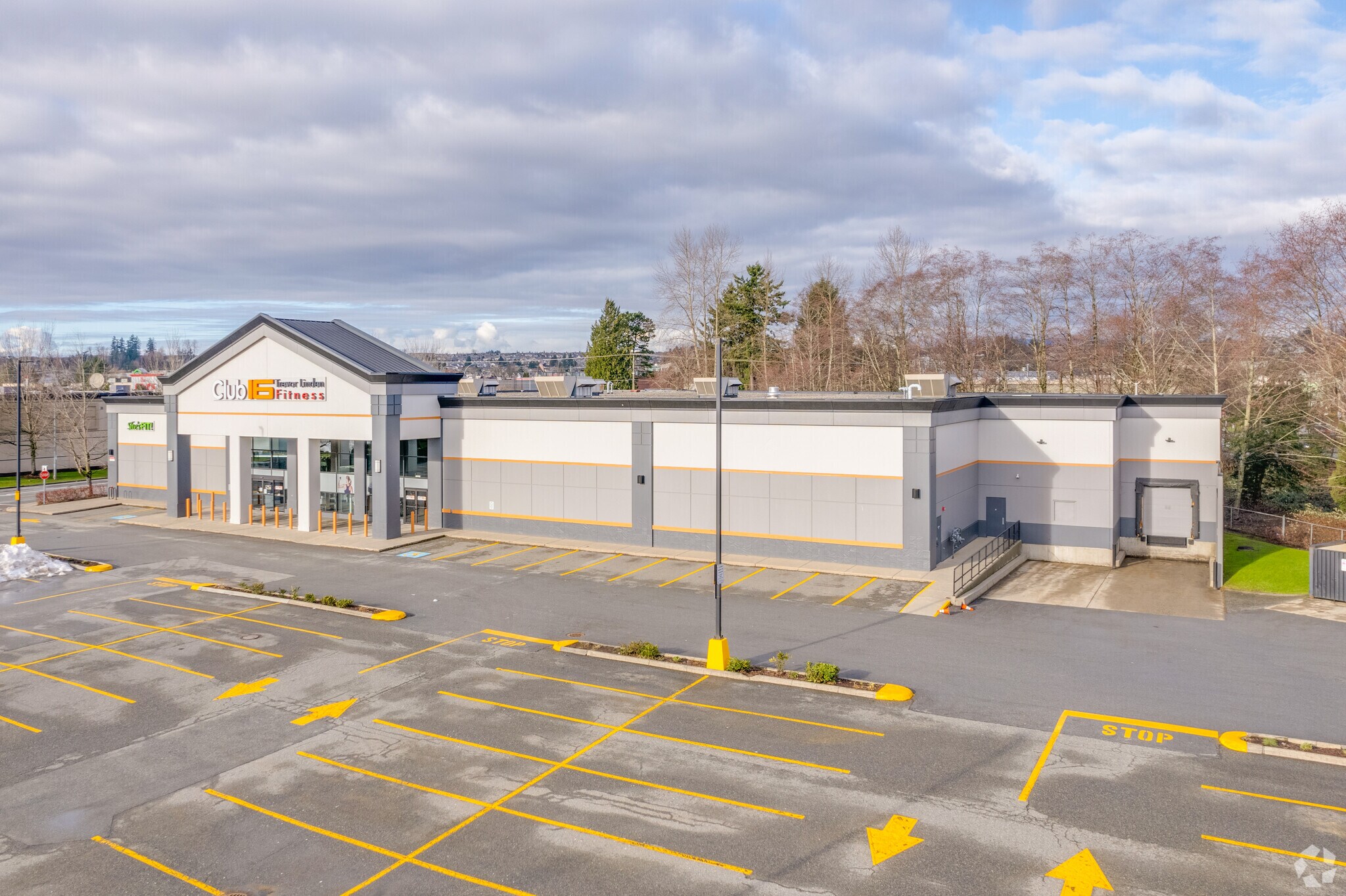 20175 Langley Byp, Langley, BC for sale Primary Photo- Image 1 of 1