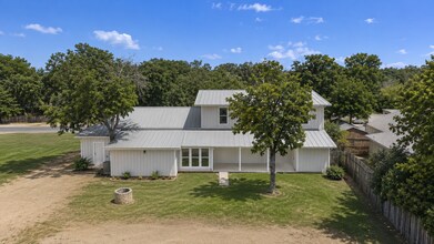 824 High St, Comfort, TX - Aerial map view - Image1
