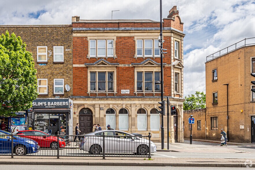 490-492 Holloway Rd, Londres à louer - Photo du bâtiment - Image 2 de 2