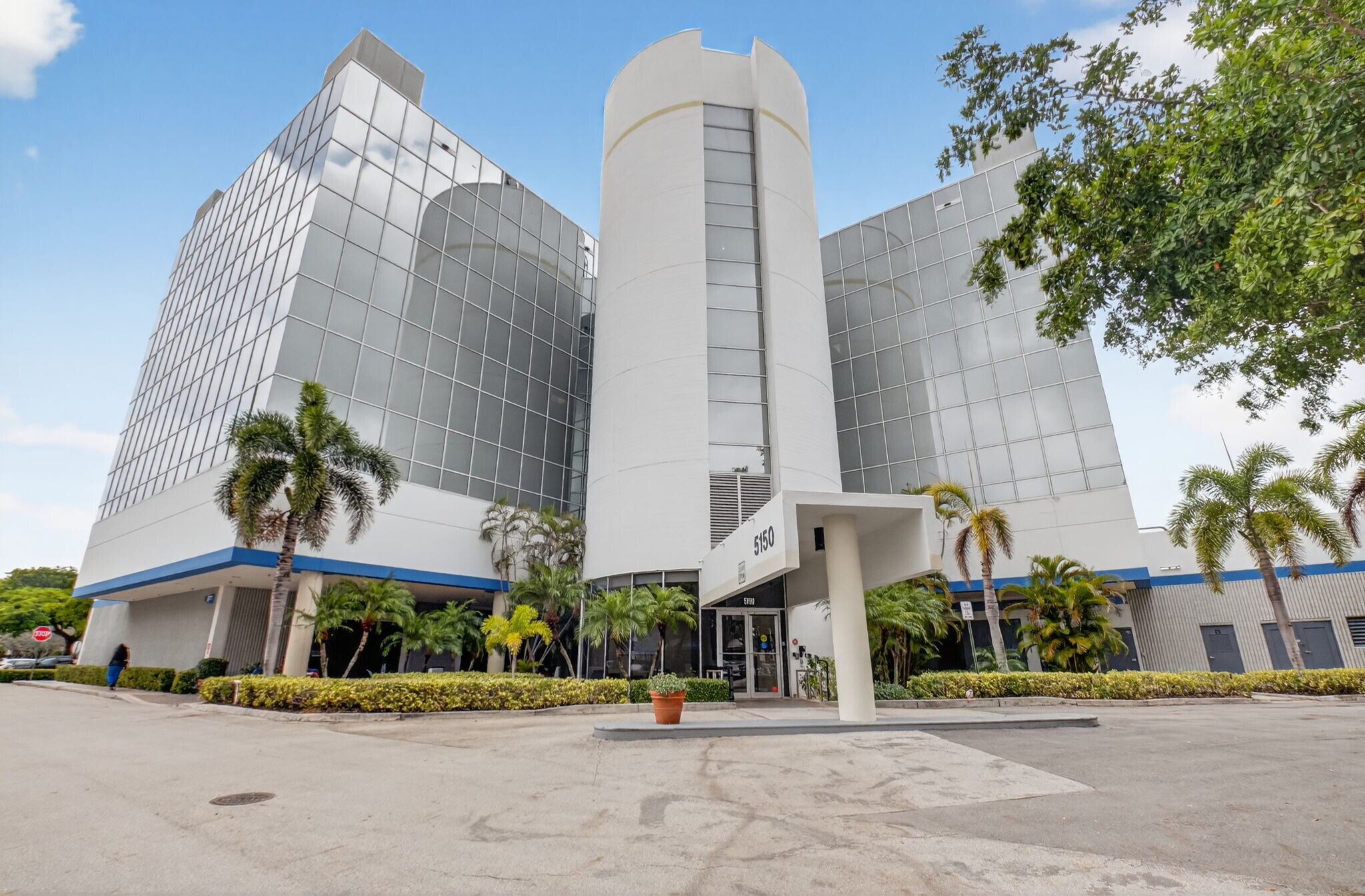 5150 Linton Blvd, Delray Beach, FL à louer Photo principale- Image 1 de 42