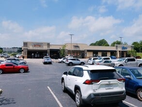 5301 Pearl Dr, Evansville, IN for lease Building Photo- Image 2 of 16