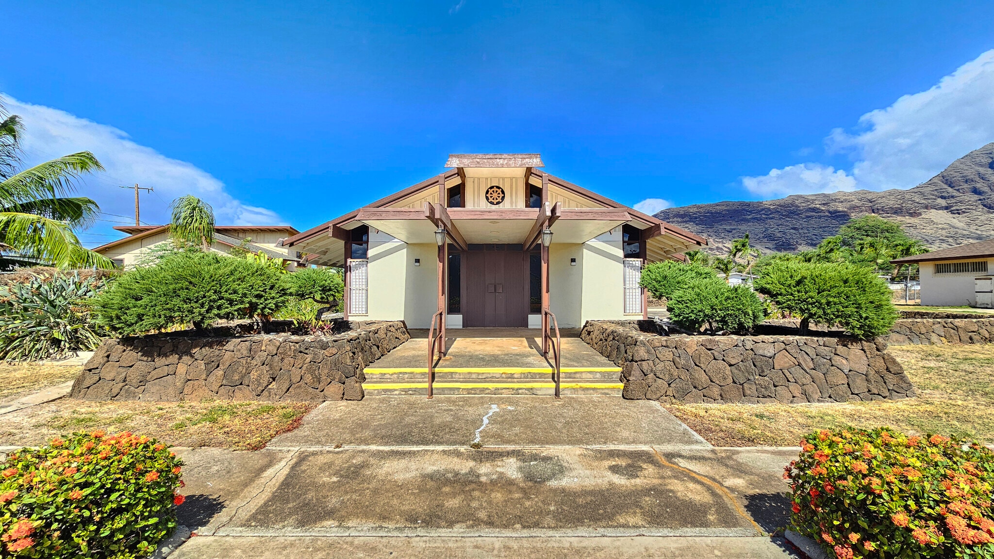 85-762 Old Government Rd, Waianae, HI à vendre Photo du bâtiment- Image 1 de 26