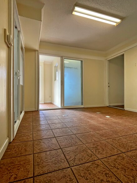 3500 S Lamar Blvd, Austin, TX à louer - Photo intérieure - Image 2 de 5