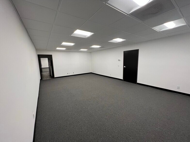 1314 W 5th St, Santa Ana, CA à louer - Photo intérieure - Image 3 de 30