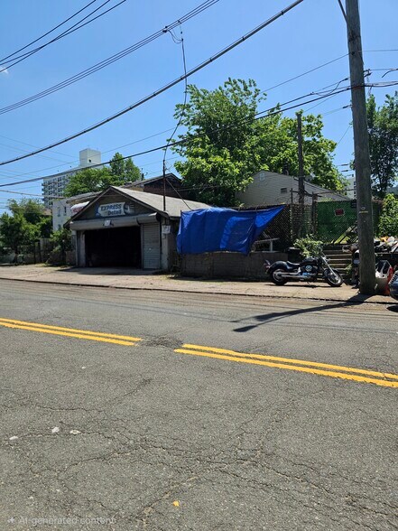 3410 Richmond Ter, Staten Island, NY à vendre - Photo du bâtiment - Image 3 de 7