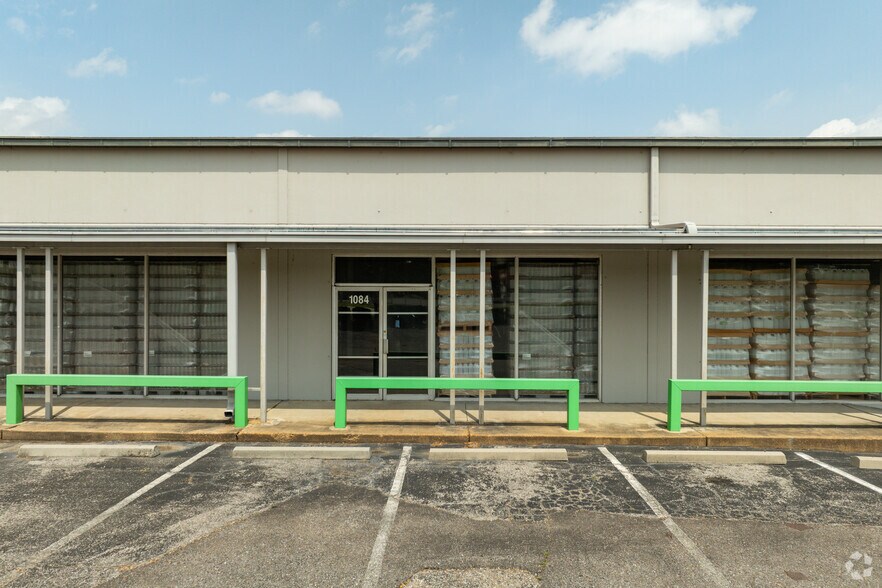 3111-3165 Bellbrook Dr, Memphis, TN for lease - Building Photo - Image 3 of 11